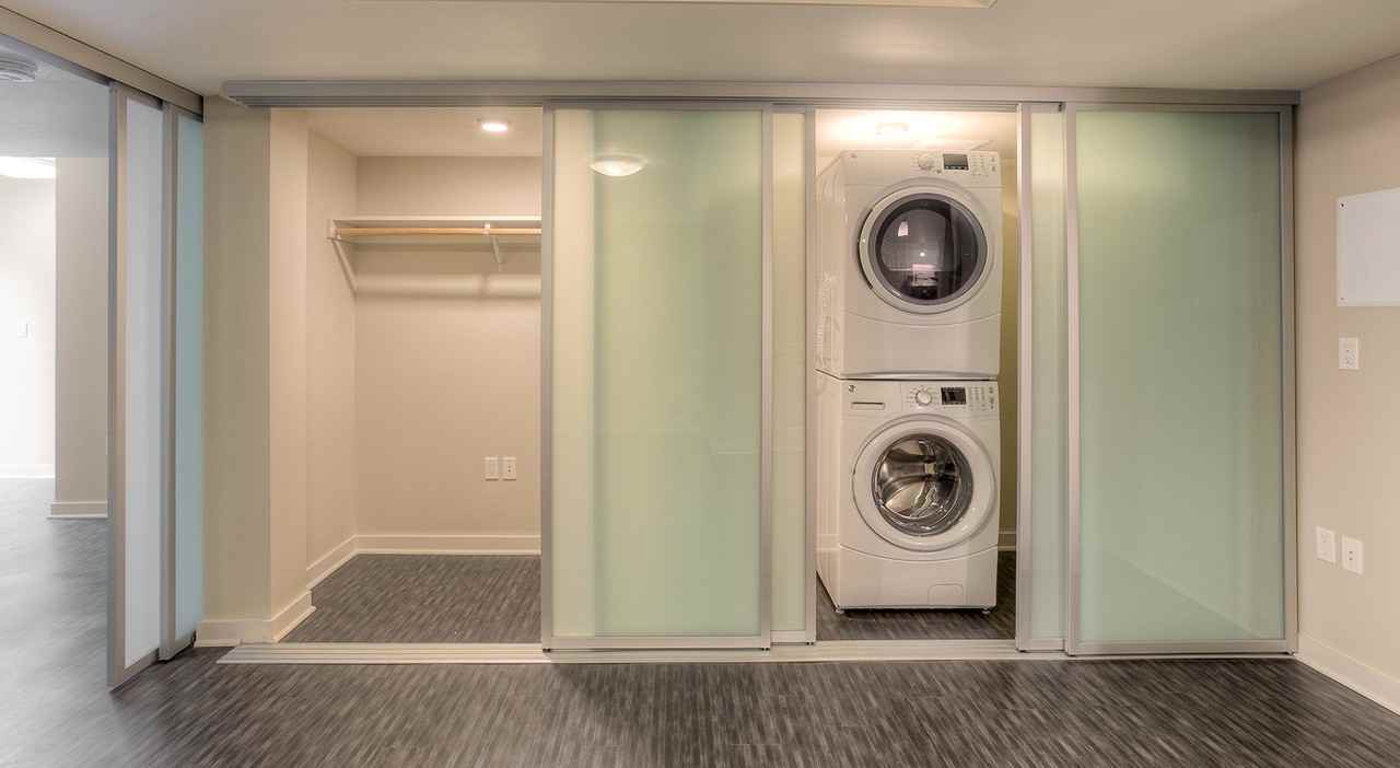 Altitude - Photo 4 of 63