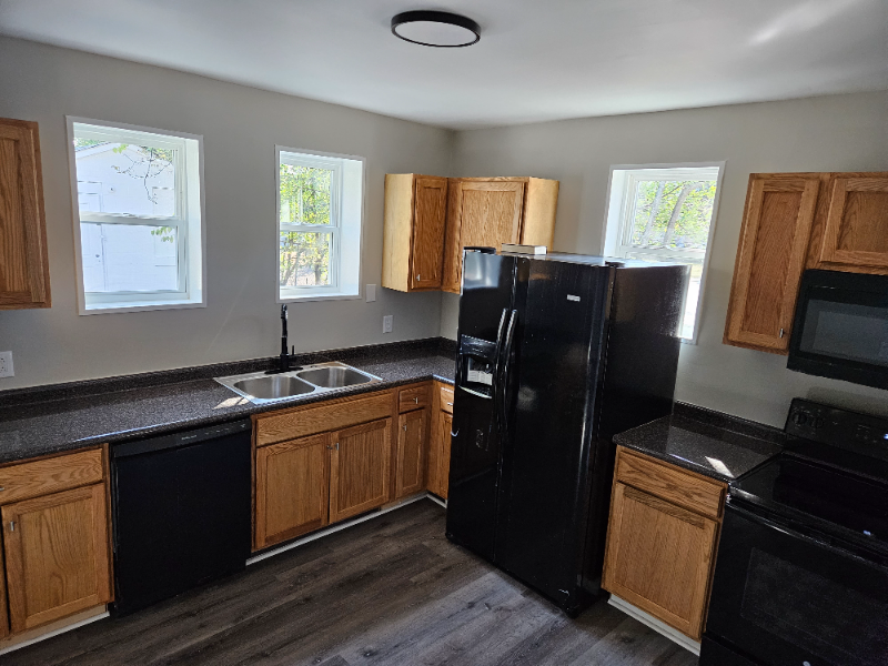 2202 High St - Photo 6 of 16