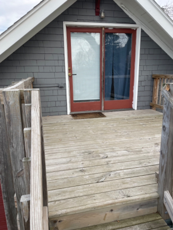 837 Stewart St #2 - Photo 3 of 13