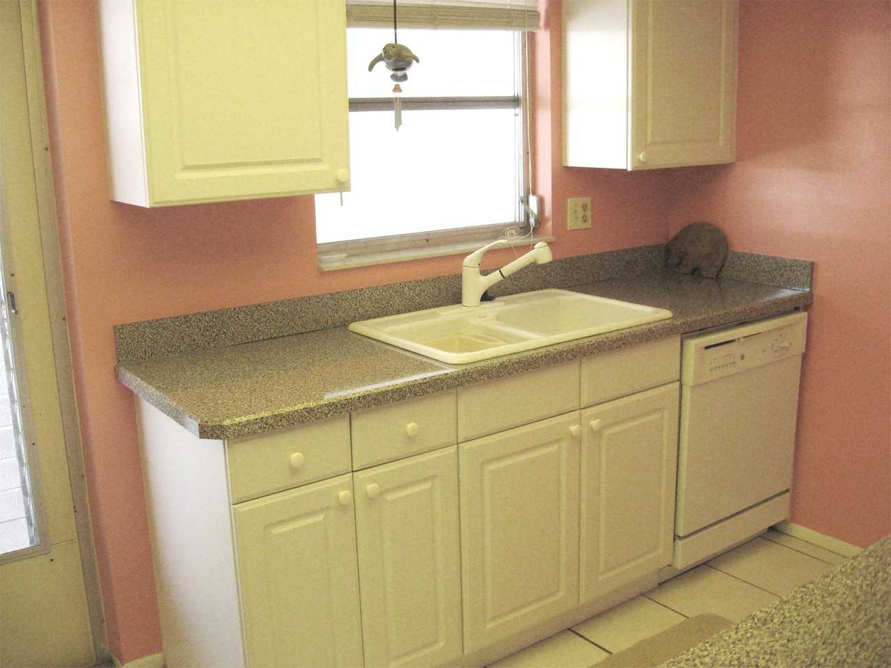 607 Fair Winds Dr #306FRE - Photo 6 of 34