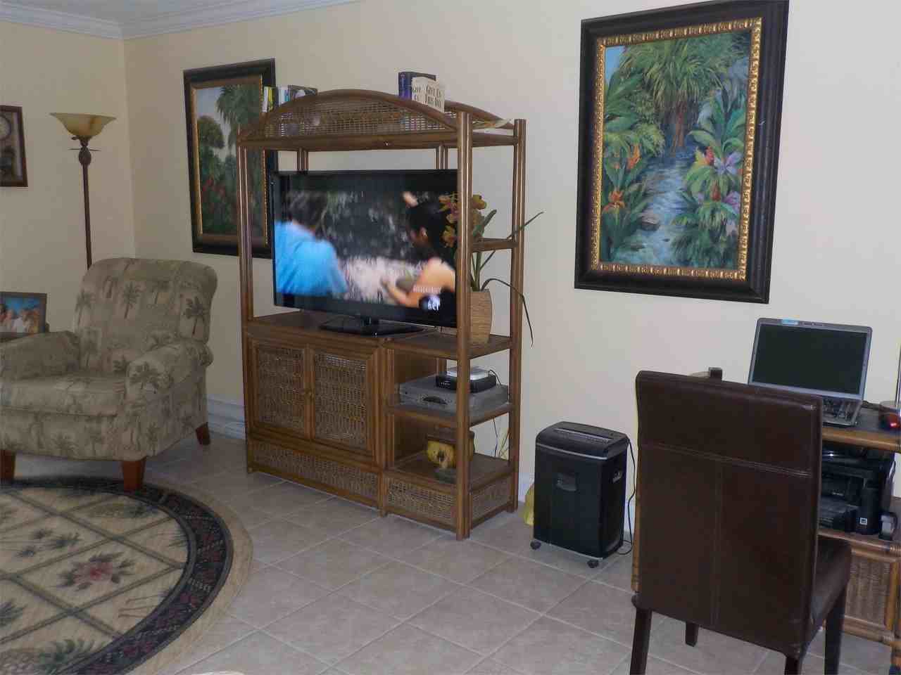 100 The Esplanade S #497ROB - Photo 3 of 12