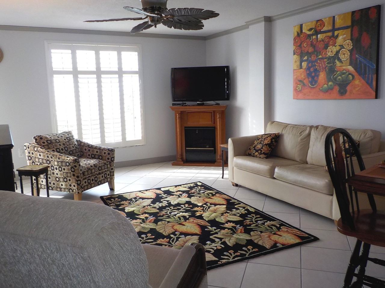 109 The Esplanade S #230NIC - Photo 2 of 18