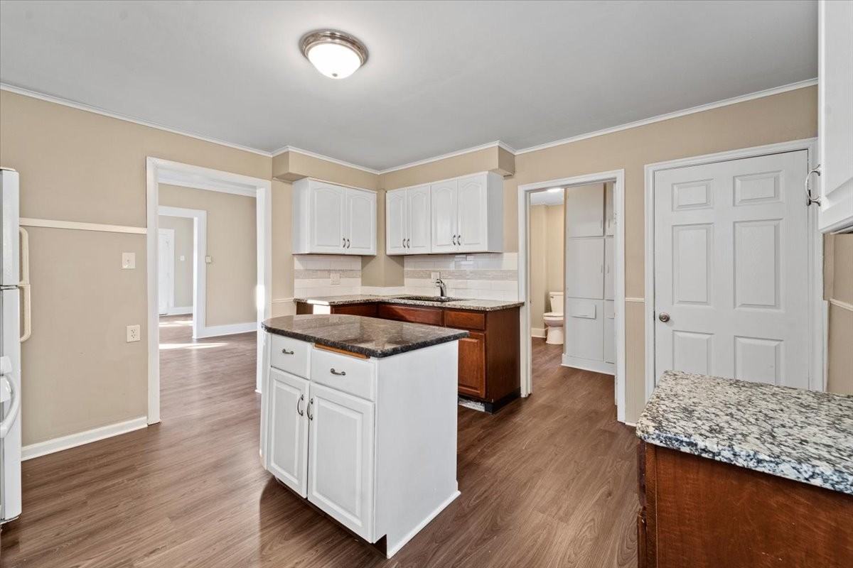 332 Goddard St Lowr - Photo 2 of 12