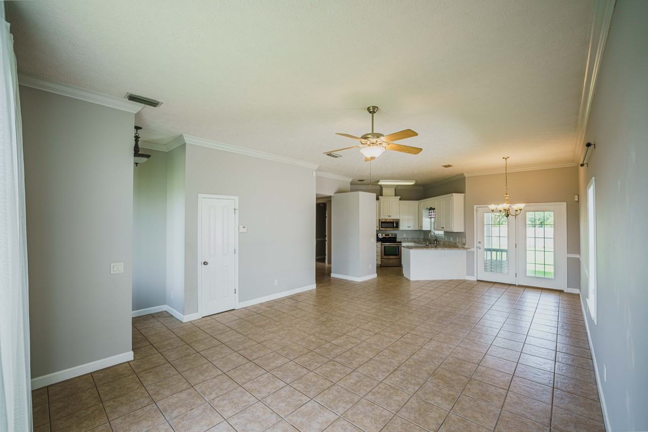 502 Cassandra Ln #NA - Photo 2 of 15