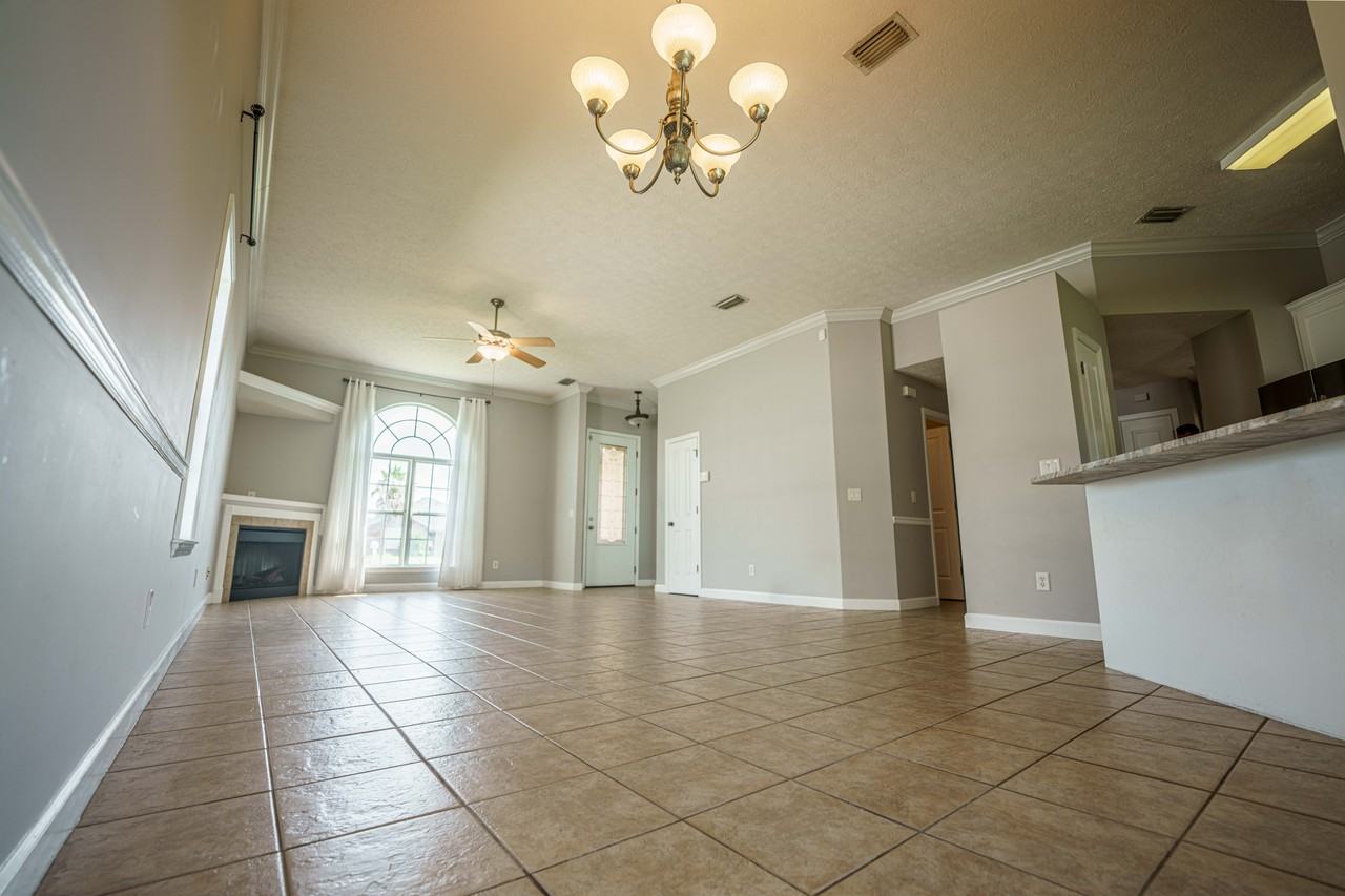502 Cassandra Ln #NA - Photo 3 of 15