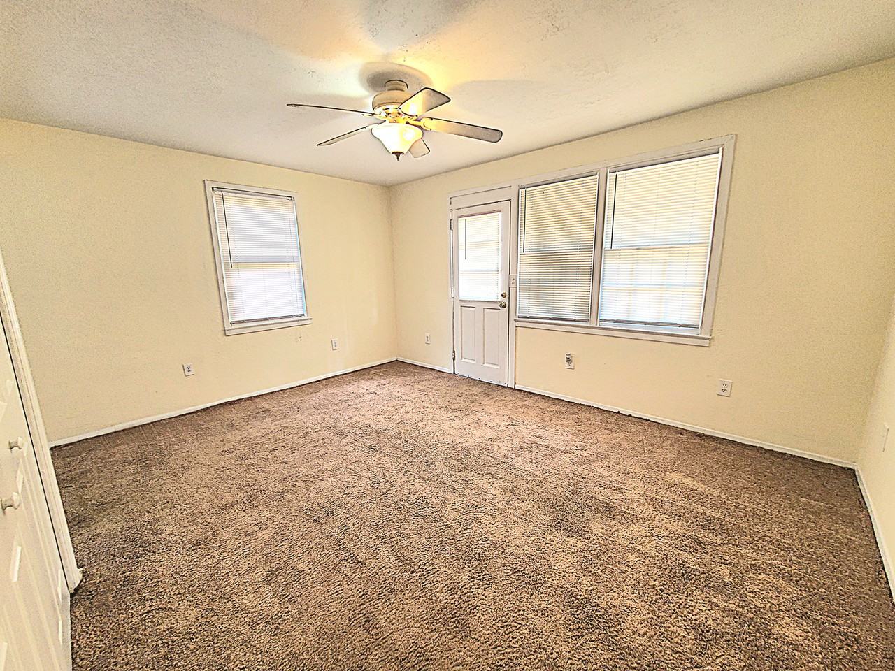 1221 Holden Dr #NA - Photo 2 of 17