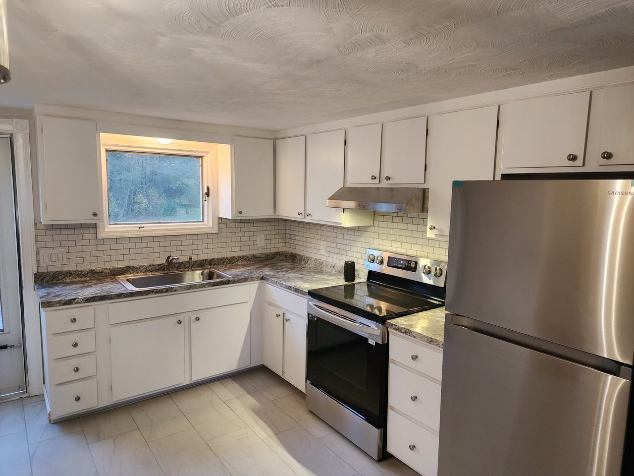 8789 Benoit St #87 - Photo 2 of 9