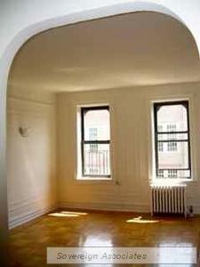 282 Cabrini Blvd #6D