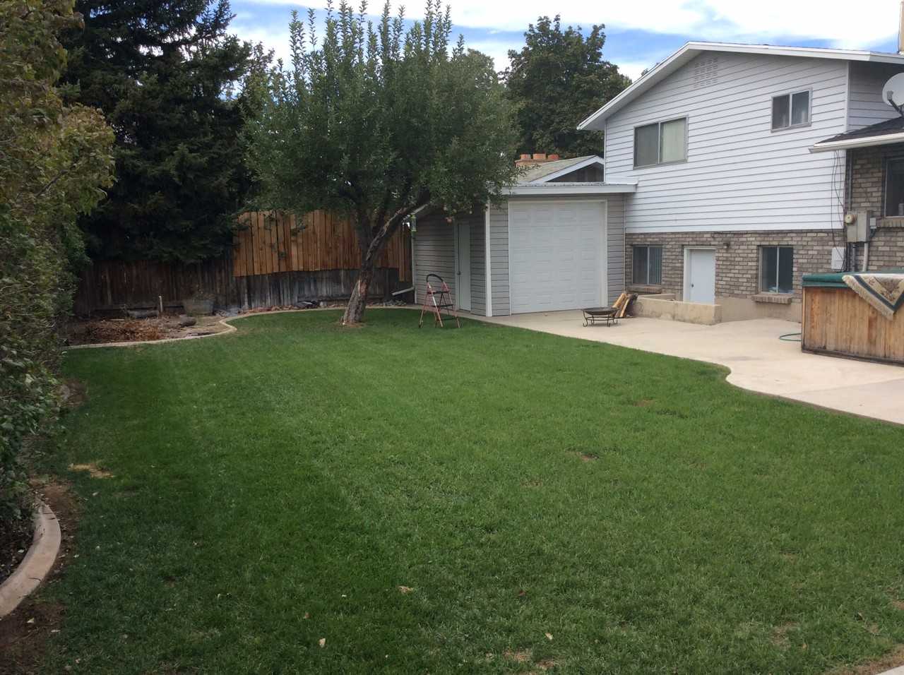 651 W 1800 N - Photo 2 of 18