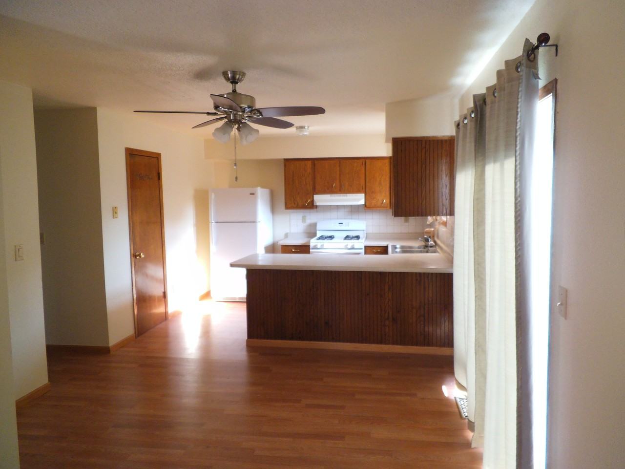 2401-2403 New Haven Ct. - Photo 3 of 17