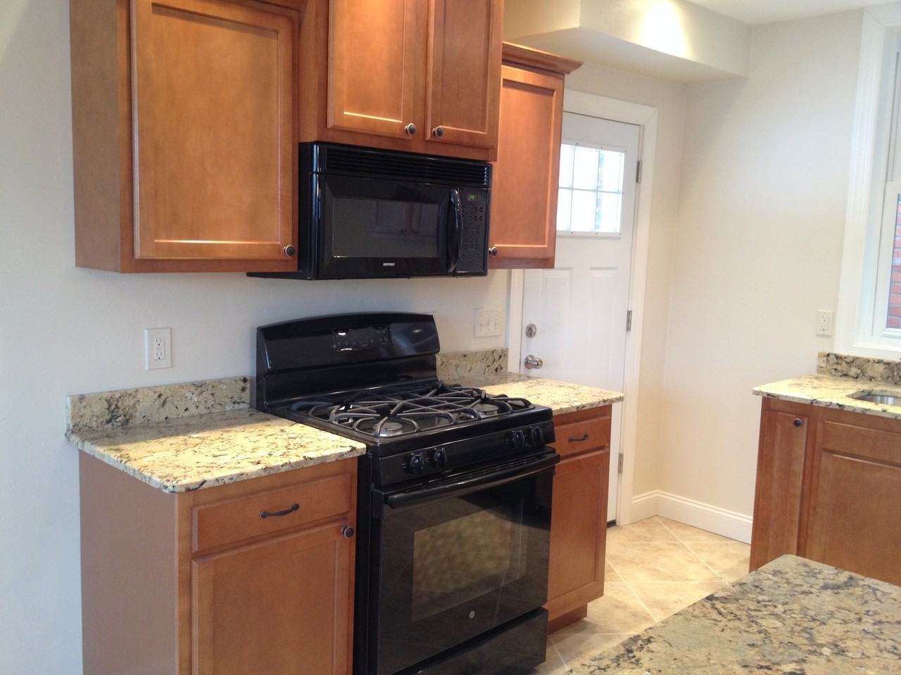 4634 Carlton St - Photo 3 of 8