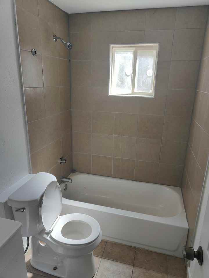 37 Wadley Street Northwest - Photo 2 of 7