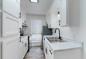 featured image of 2507 Airport Cir