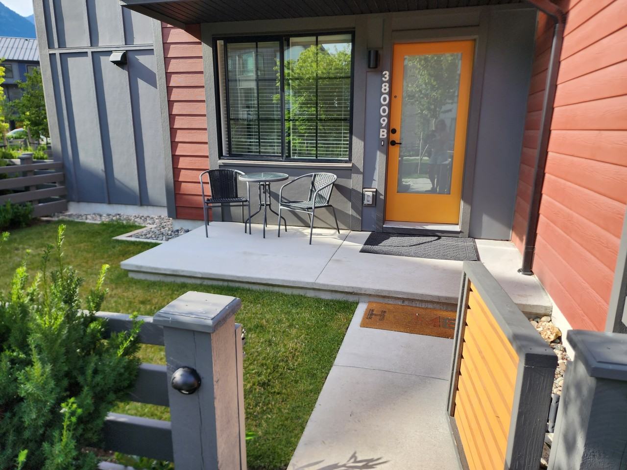 38009 Keel Way #B - Photo 3 of 20