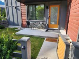 featured image of 38010 Helm Way