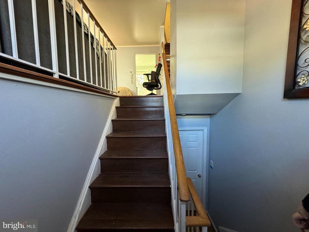 7343 Rokeby Dr - Photo 2 of 18