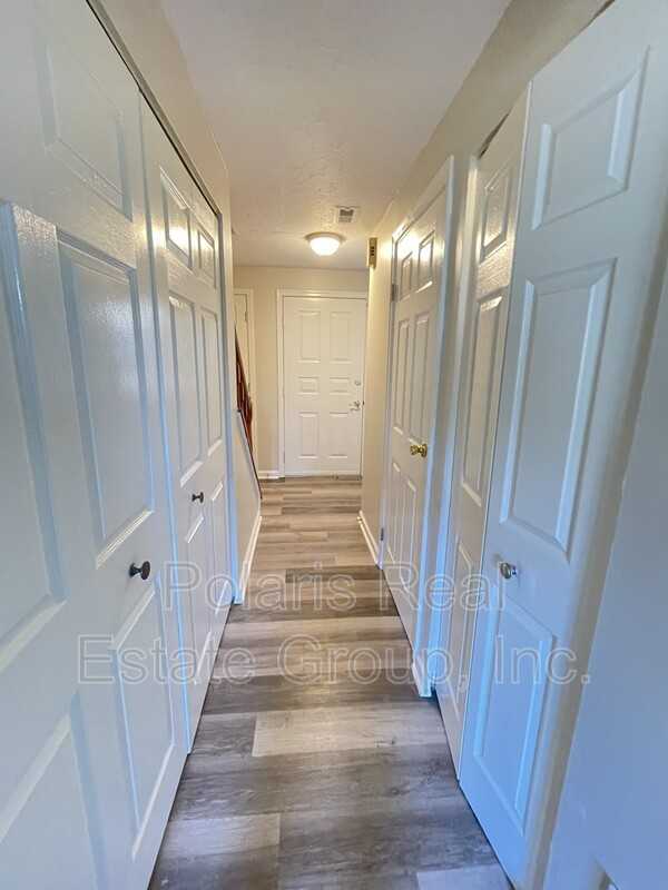 11329 Bremerton Cir - Photo 3 of 25