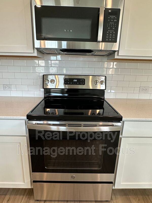 239 Jenkinson Dr - Photo 6 of 23