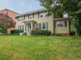 featured image of 26 Edgemont Rd