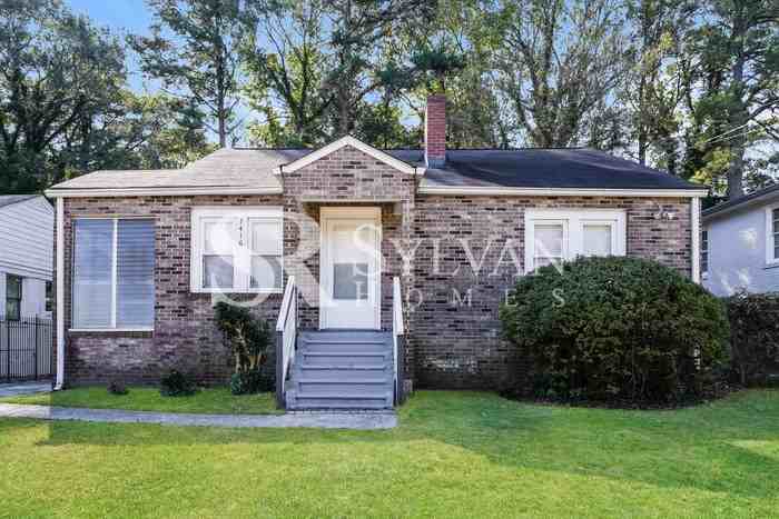 1416 Mozley Pl Sw - Photo 2 of 16