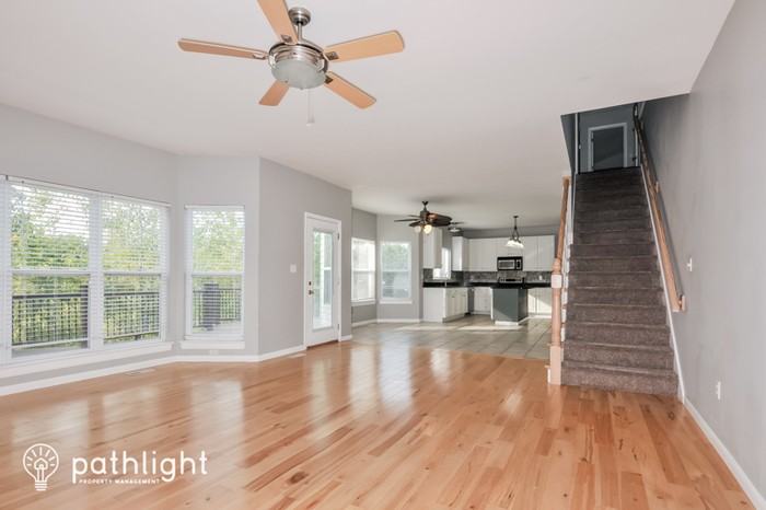 447 Meramec View Dr - Photo 3 of 16