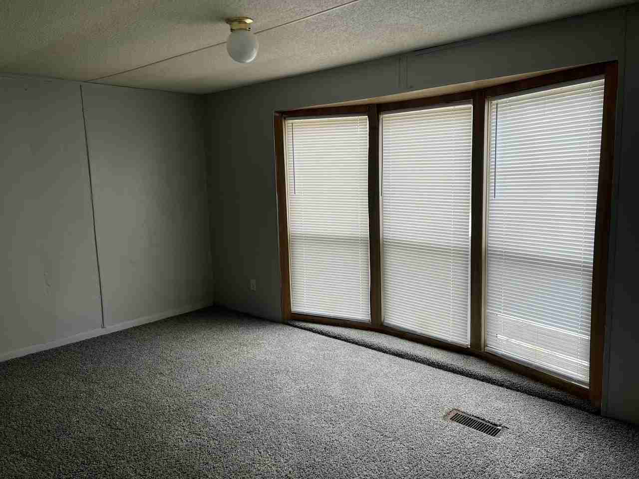 50 Willowbrook Court #1 - Photo 7 of 31