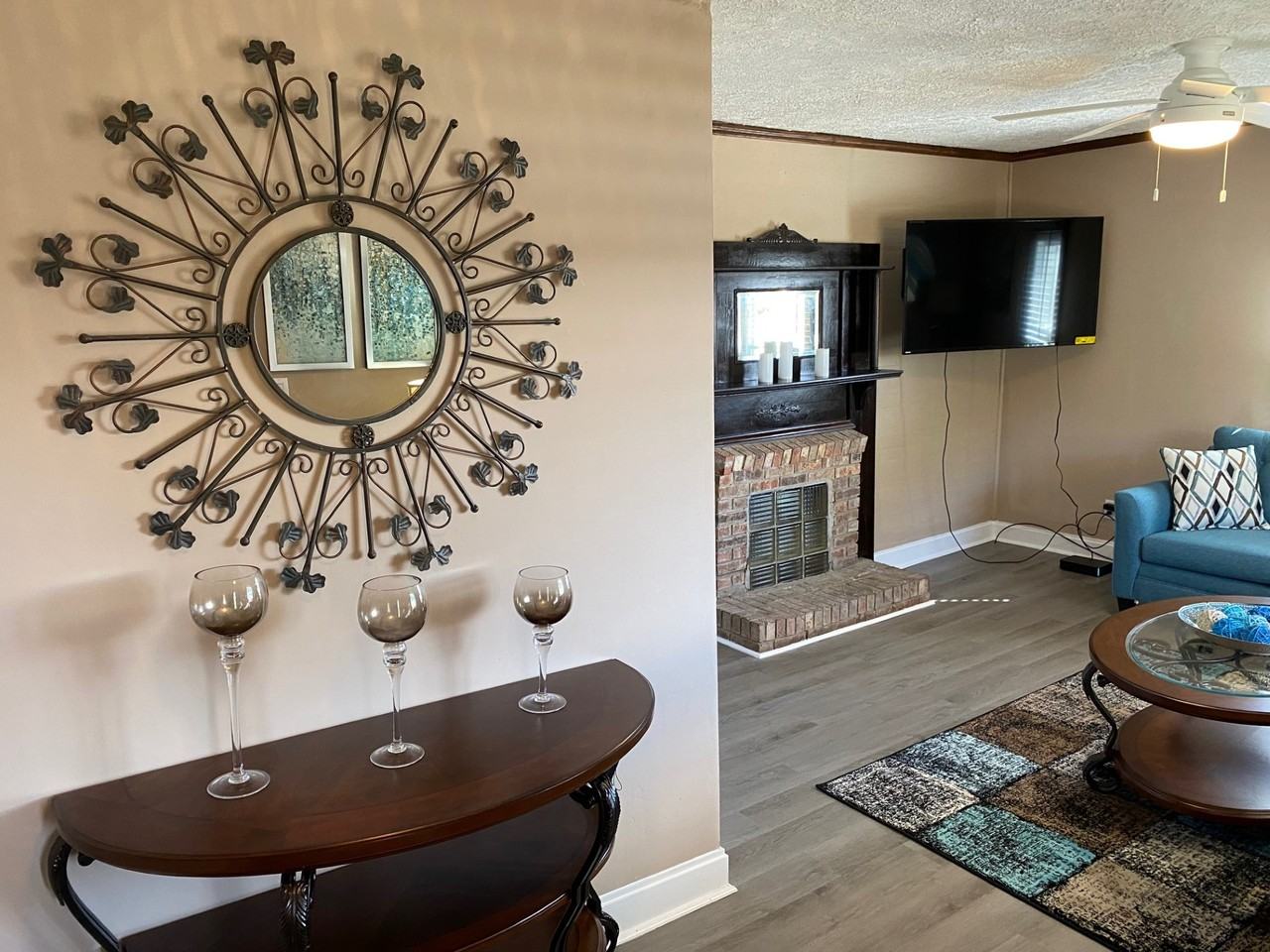 120 Pearl St #1 - Photo 3 of 38