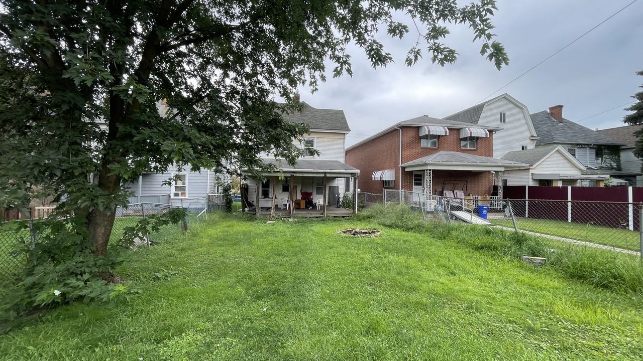 1374 5th Ave #NA - Photo 3 of 23