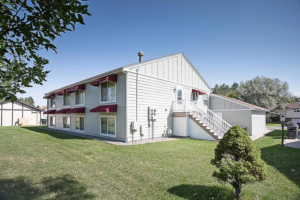 368 Moccasin Trail - Photo 3 of 12