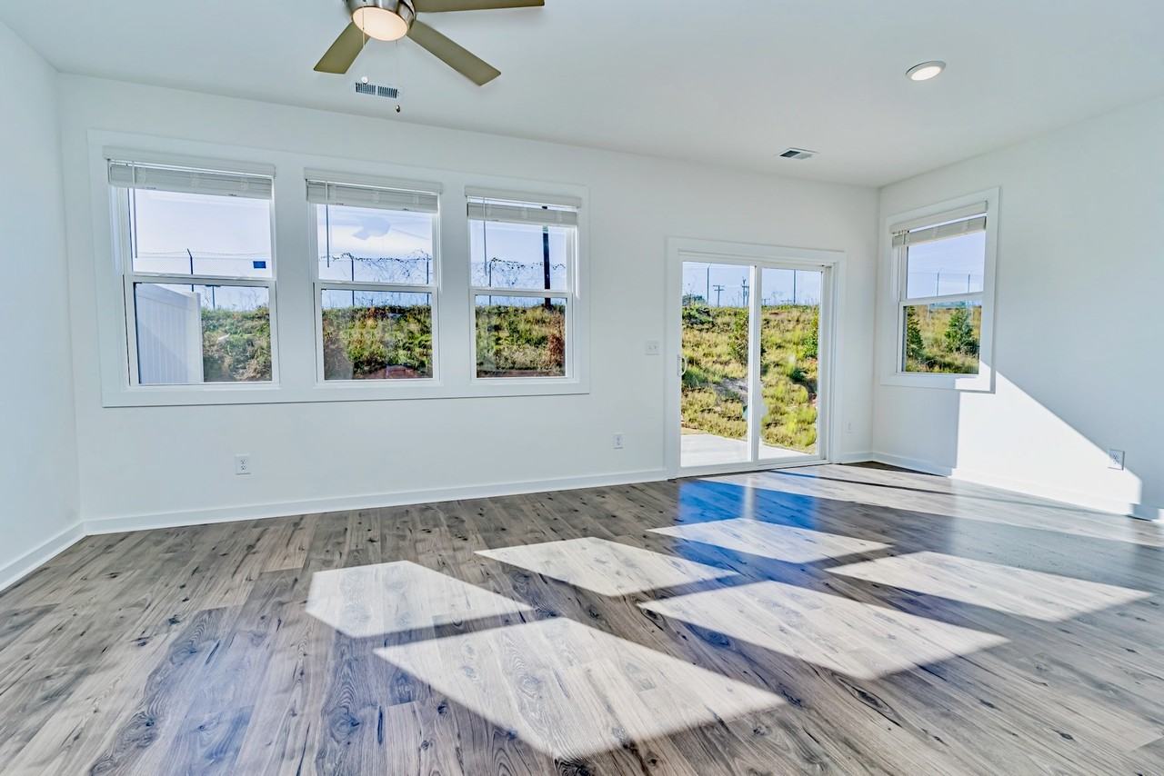 1435 Darrowby Way #1 - Photo 2 of 24