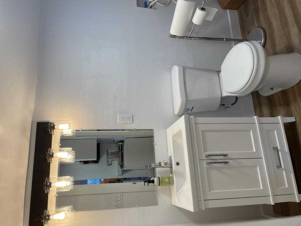 4037 1/2 National Ave - Photo 7 of 38