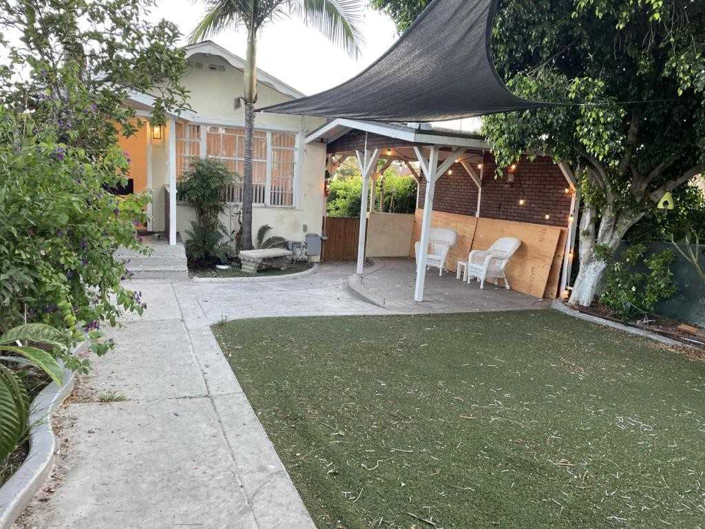 4037 1/2 National Ave - Photo 3 of 38