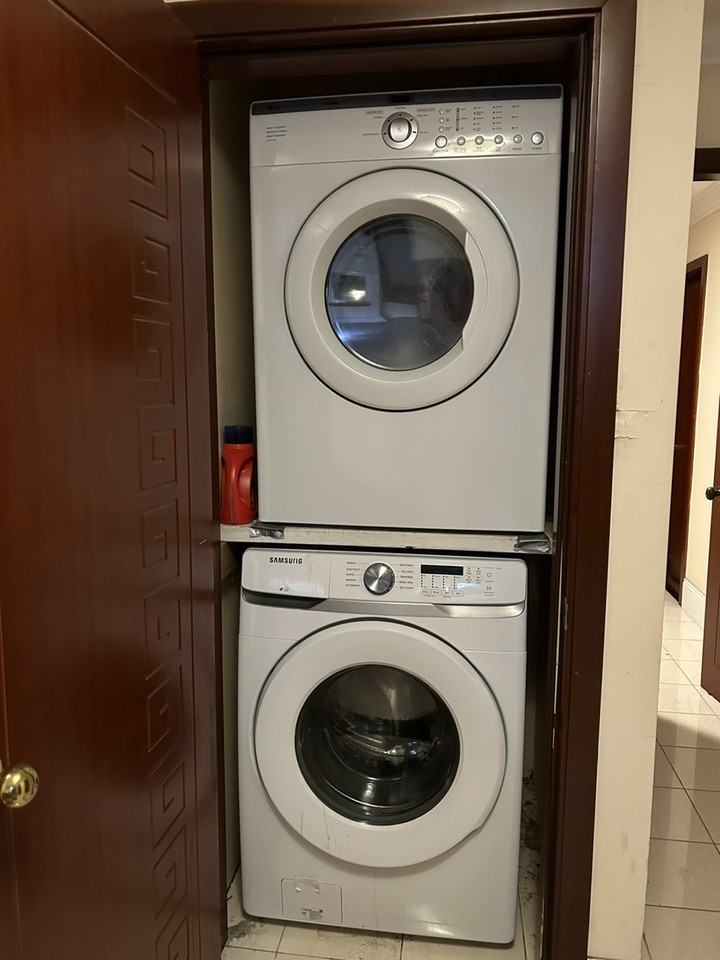 3089 West 10th Avenue - Photo 5 of 7