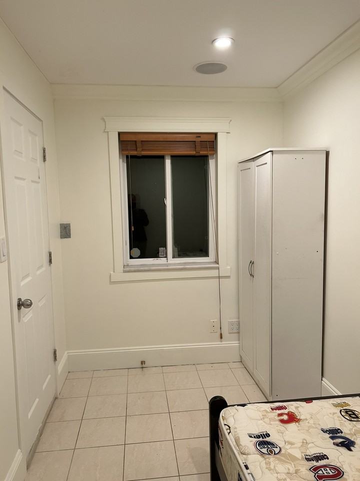 3089 West 10th Avenue - Photo 2 of 7