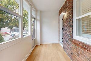 18 Hunter St - Photo 3 of 25