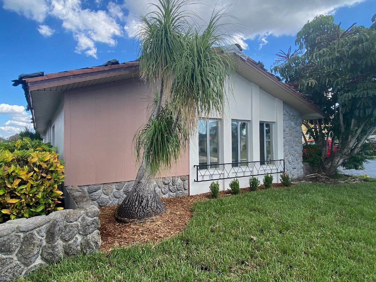 4107 Se 18th Pl #B - Photo 3 of 47