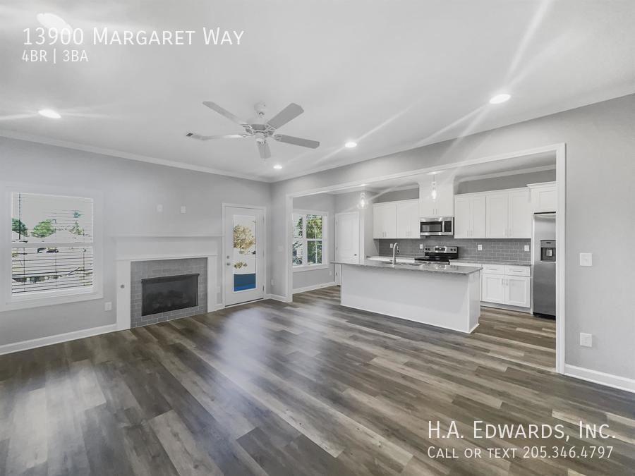 13900 Margaret Way - Photo 3 of 25