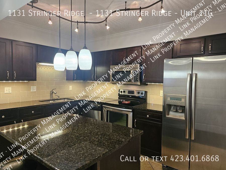 1131 Stringer Ridge 1131 Stringer Ridge 11G, Chattanooga, TN 37405 2