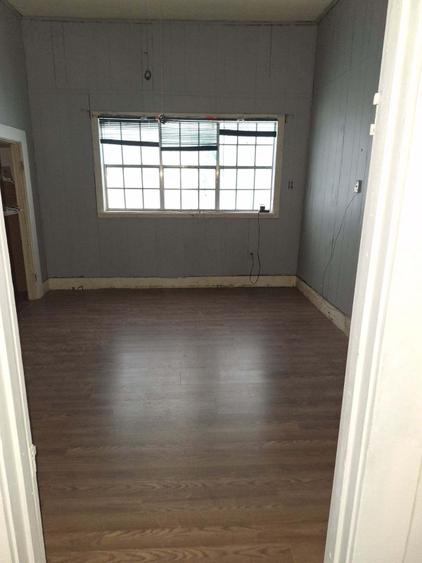 414 North St - Photo 7 of 8