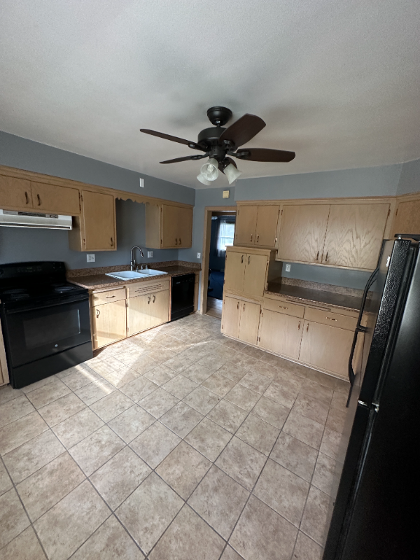 3017 S 83rd St - Photo 2 of 13