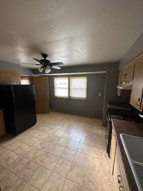 3017 S 83rd St - Photo 3 of 13