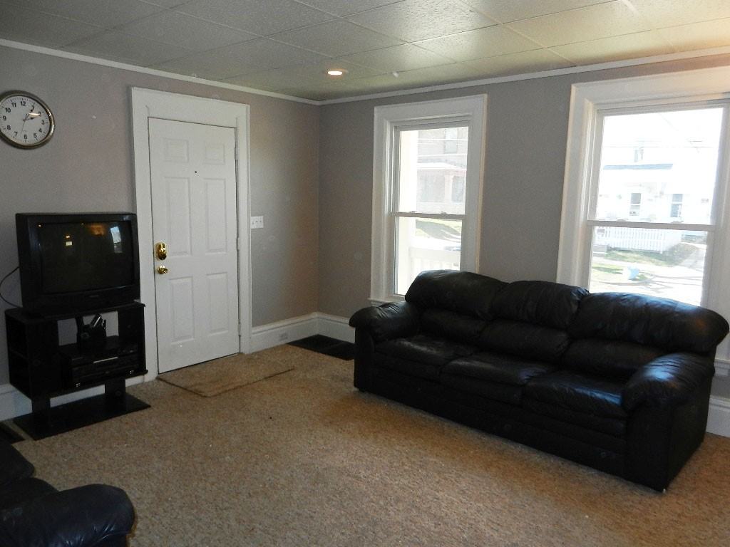 18 Indiana Ave Sw #1 - Photo 2 of 10