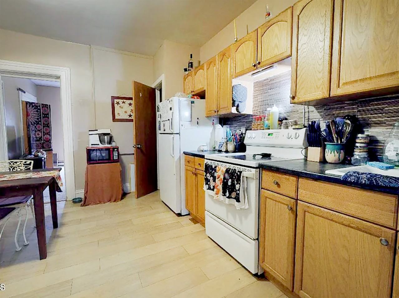 378 Madison Ave #2 - Photo 2 of 16