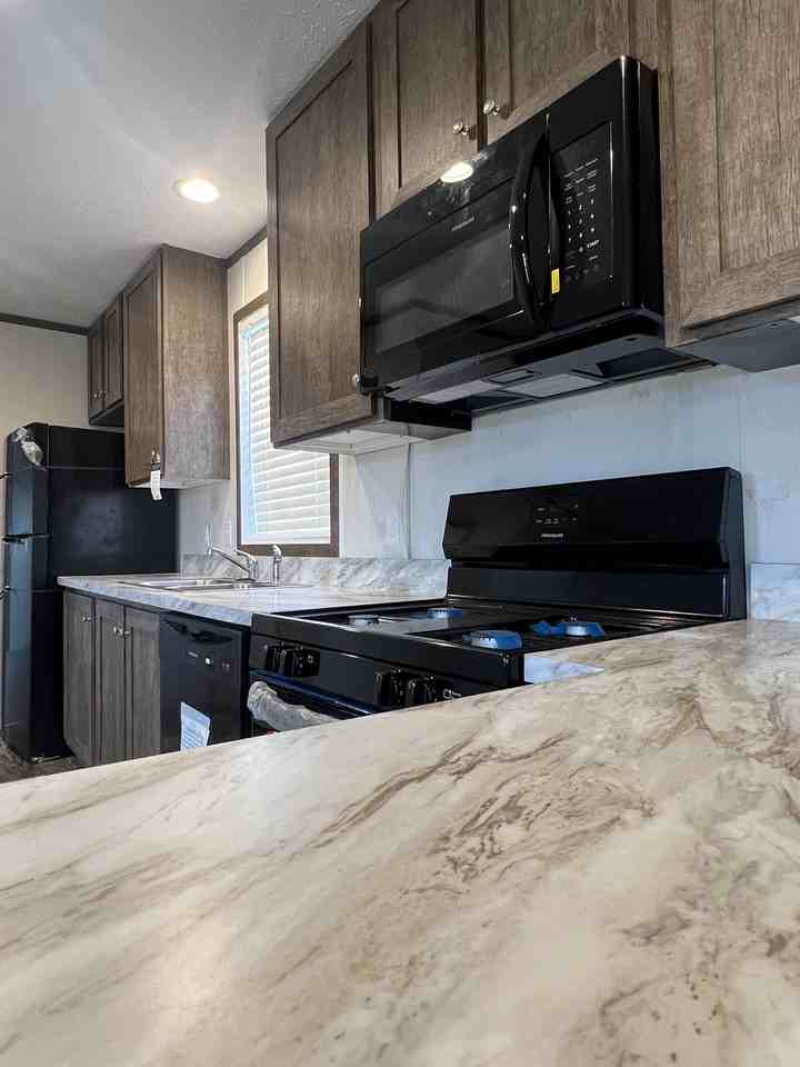 534 E 37th Ave #254 - Photo 3 of 22