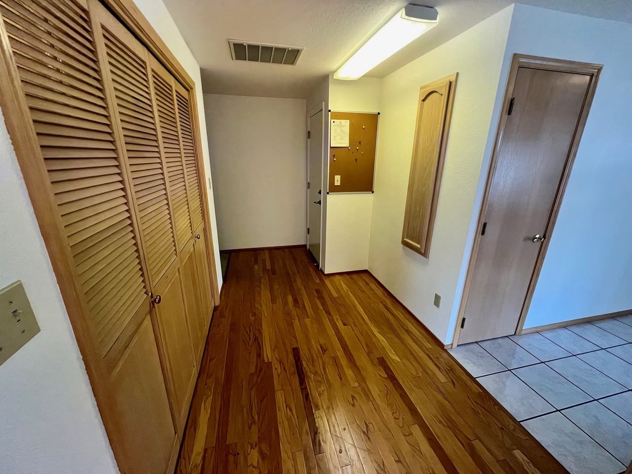 1842 Garden Dr #1 - Photo 6 of 24