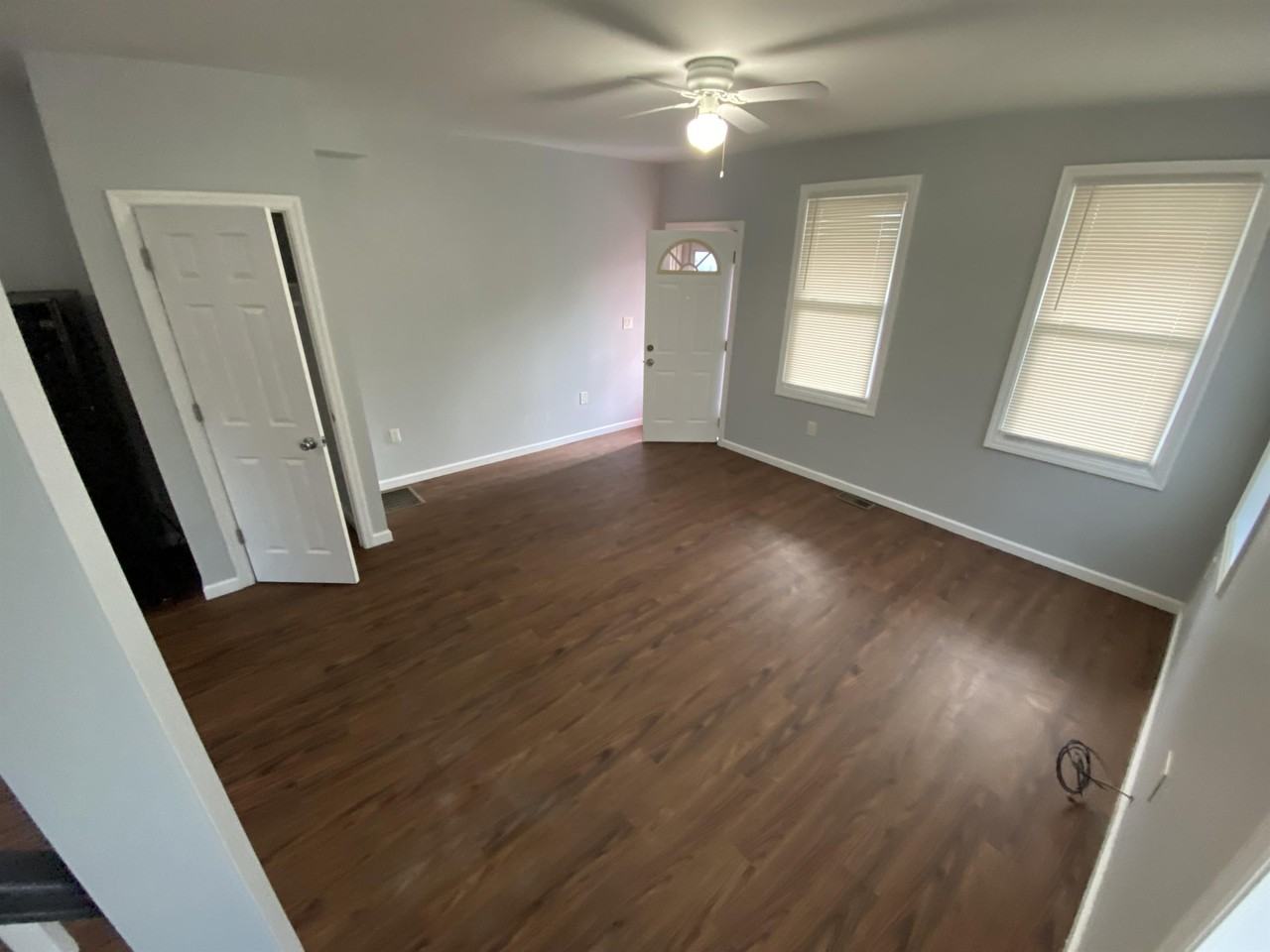 112 Laurel St #1 - Photo 7 of 24