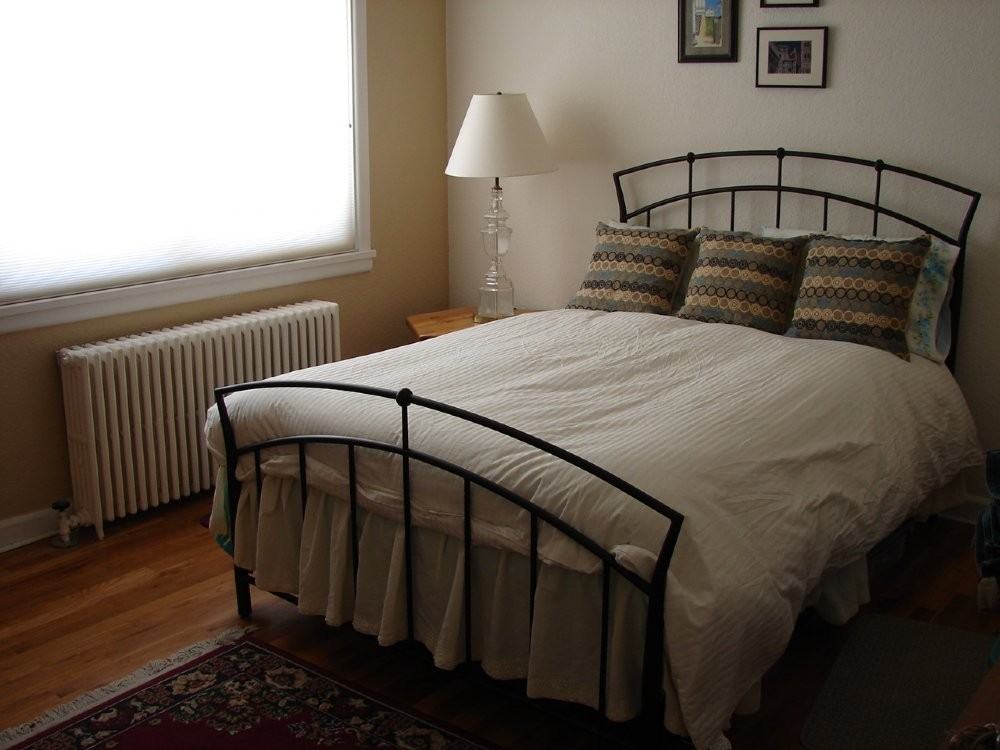 265 Poplar St - Photo 3 of 5