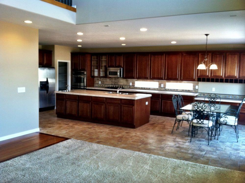 2645 Mclean Ct - Photo 2 of 16