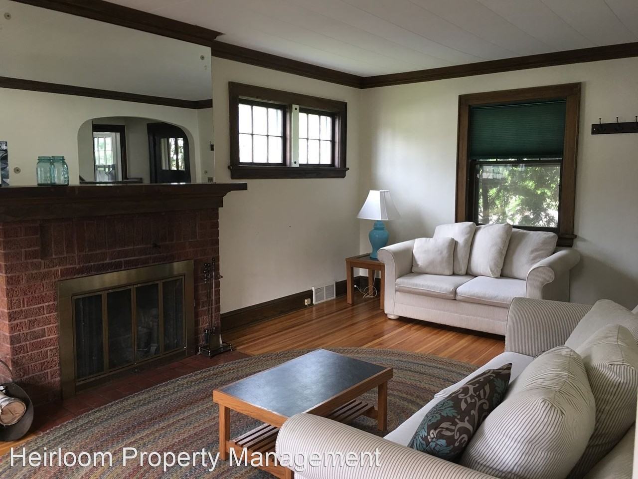 1830 W Kent Rd - Photo 2 of 34