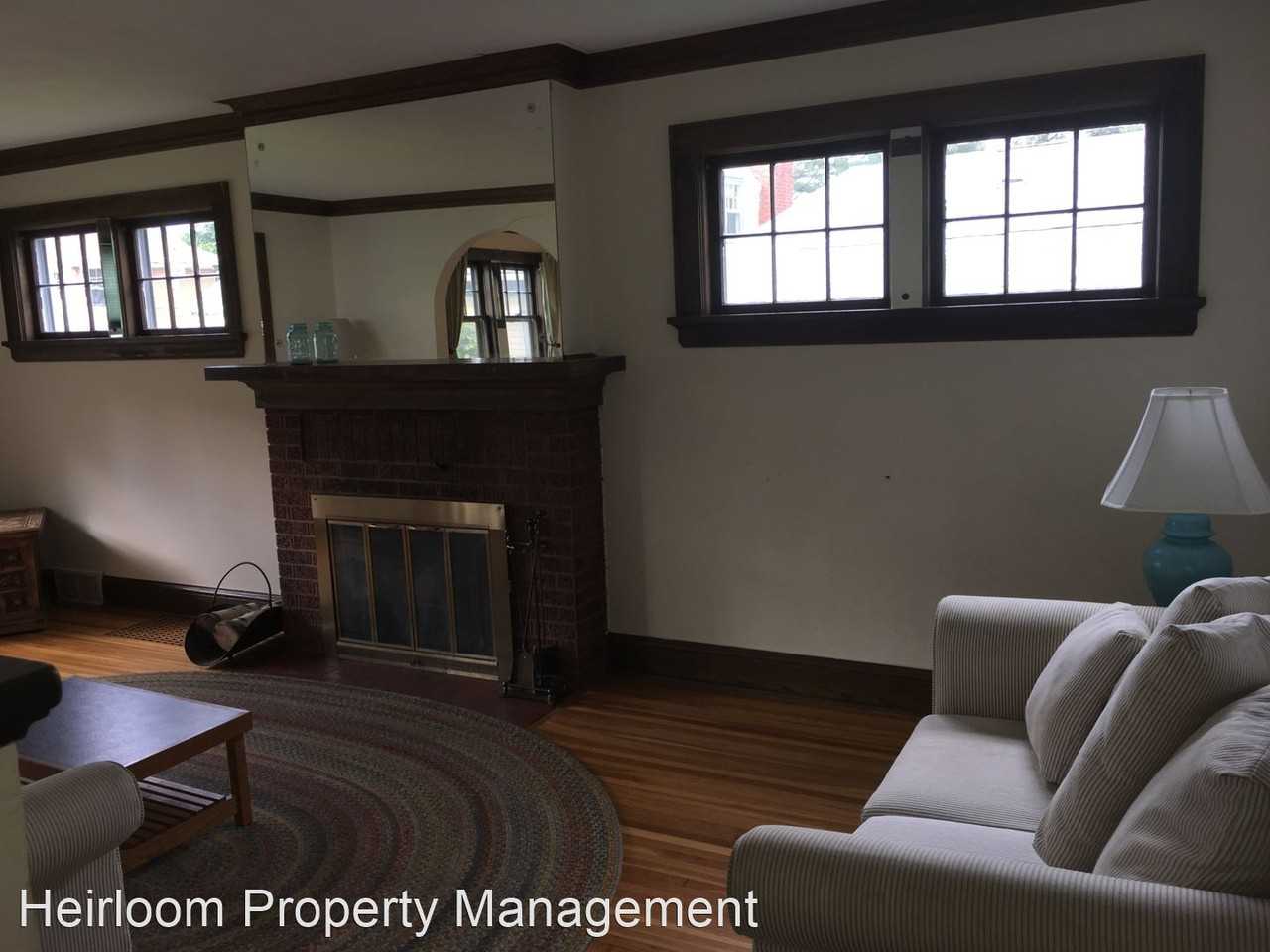 1830 W Kent Rd - Photo 3 of 34